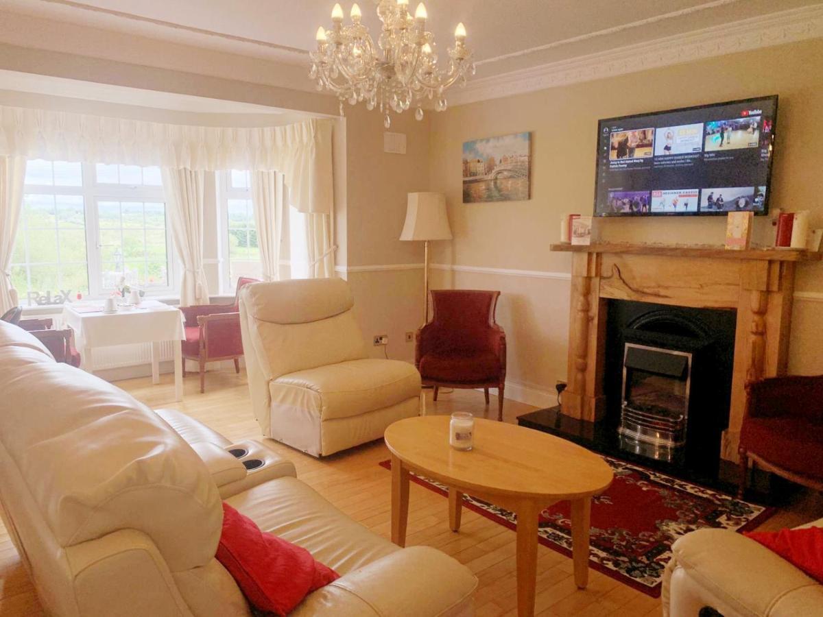 Rockfield Manor B&b, Knock Bed & Breakfast Knock (Mayo)